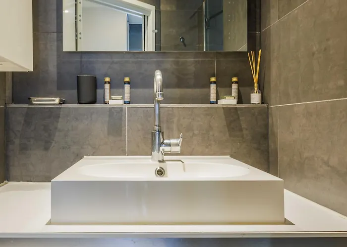Cosy - Champs-elysees - Mobility Lease *